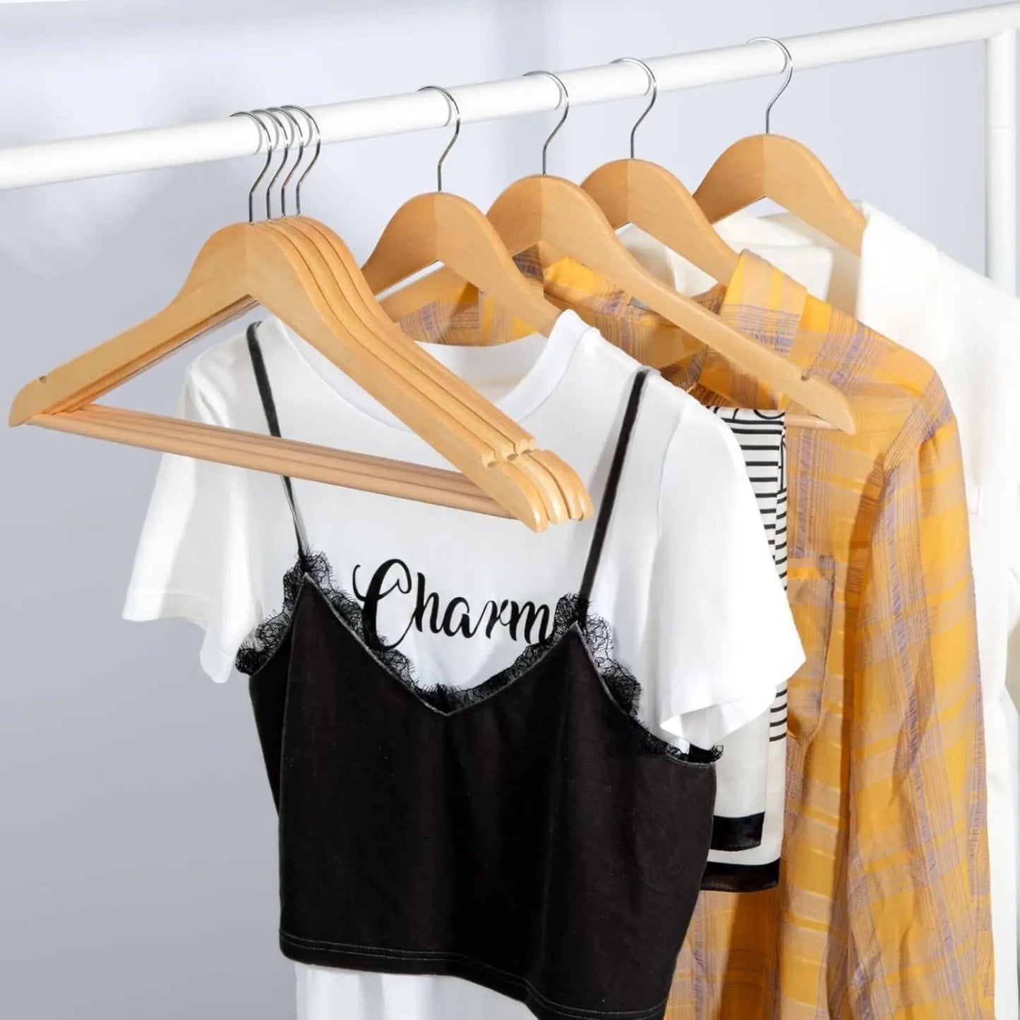 Cintres bois classiques 44 cm avec barre pantalon