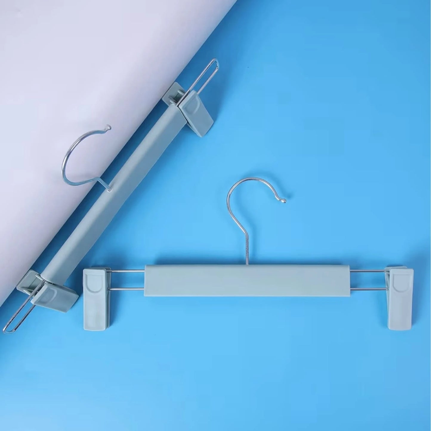 Cintres pince plastique réglables 35 cm – Spéciaux jupes, pantalons et lingerie